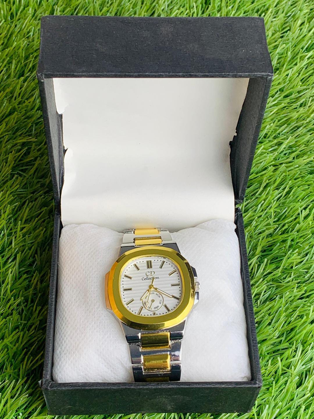 STYLISH Watch For Men and Boys Latest Design Shining Chain