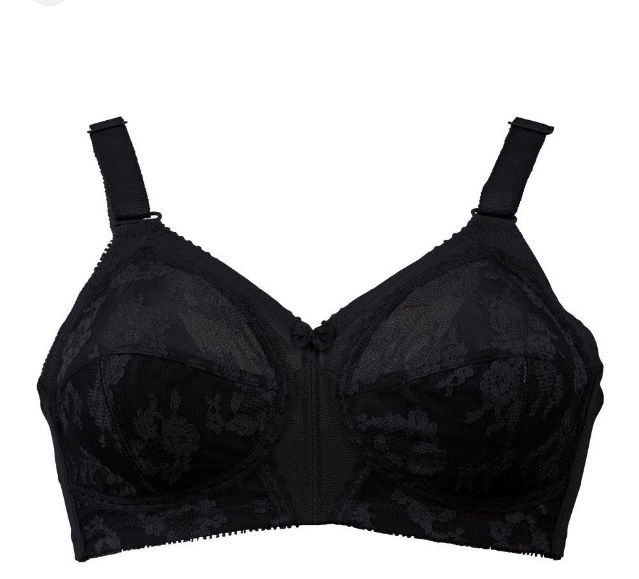 PACK OF  3  Triumph Doreen Bra AND PANTY WITH FREE SOCKS